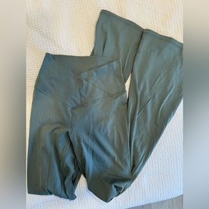 AERIE OFFLINE REAL ME HIGH RISE CROSSOVER FLARE LEGGINGS